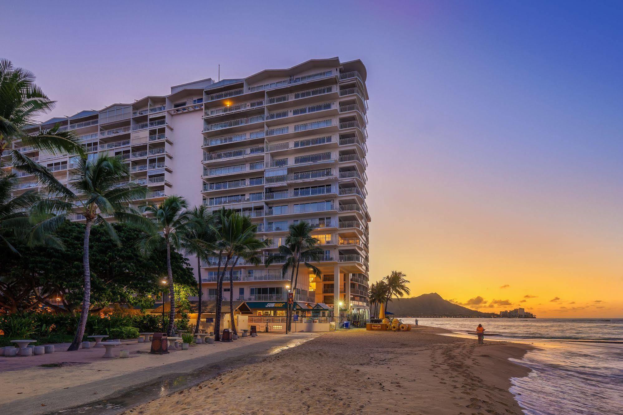 Castle Waikiki Shore Honolulu Exterior foto